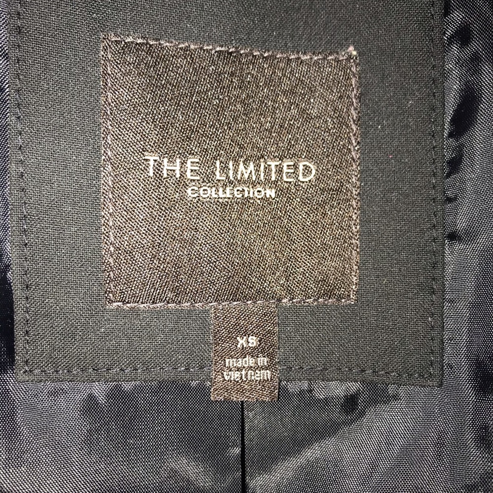 The Limited Collection Jacket - Picture 3 of 3